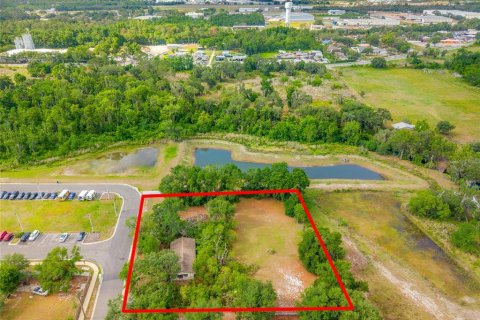 House in Plant City, Florida 2 bedrooms, 96.62 sq.m. № 1658392 - photo 15