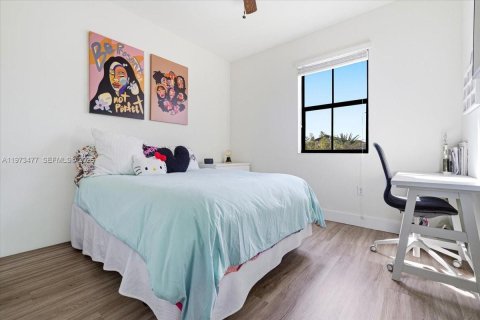 Купить виллу или дом в Хомстед, Флорида 3 спальни, 185.06м2, № 2040849 - фото 25