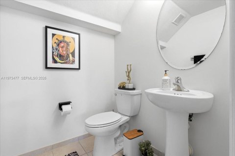 Купить виллу или дом в Хомстед, Флорида 3 спальни, 185.06м2, № 2040849 - фото 12