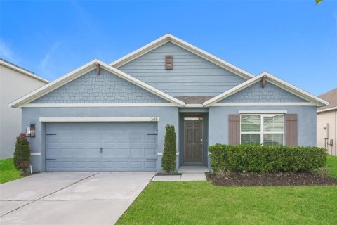 Casa en Auburndale, Florida 3 dormitorios, 171.5 m2 № 2205687