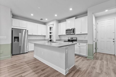Adosado en alquiler en Tampa, Florida, 3 dormitorios, 182.83 m2 № 2115270 - foto 4