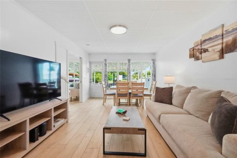 Casa en venta en Holmes Beach, Florida, 2 dormitorios, 97.55 m2 № 2383312 - foto 7