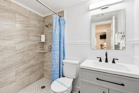 Casa en venta en Holmes Beach, Florida, 2 dormitorios, 97.55 m2 № 2383312 - foto 27