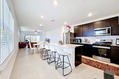 Villa ou maison à vendre à Apollo Beach, Floride: 3 chambres, 156.17 m2 № 2214872 - photo 6