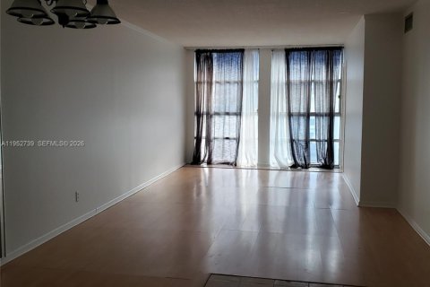 Condo à Hallandale Beach, Floride, 2 chambres  № 2008583