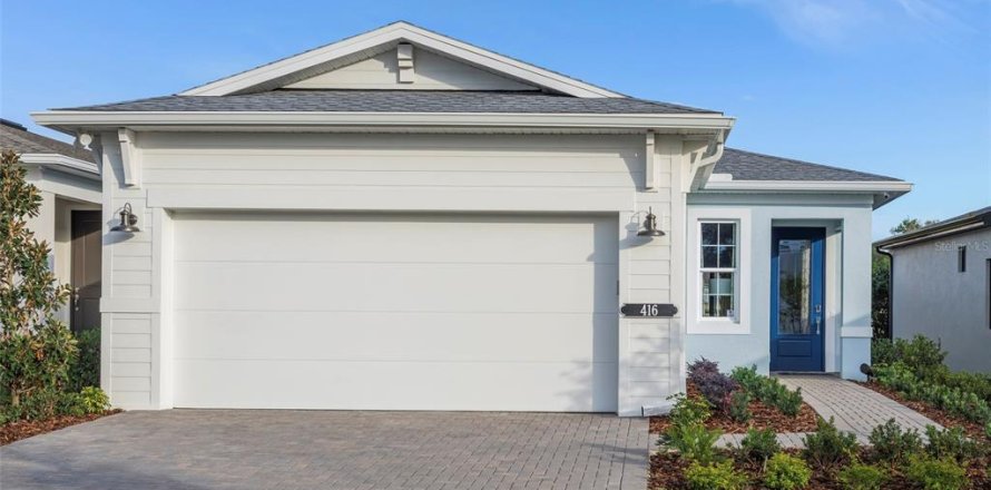House in Lady Lake, Florida 2 bedrooms, 133.22 sq.m. № 2310542