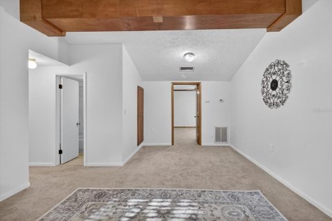 Villa ou maison à vendre à San Antonio, Floride: 3 chambres, 121.14 m2 № 2416306 - photo 11