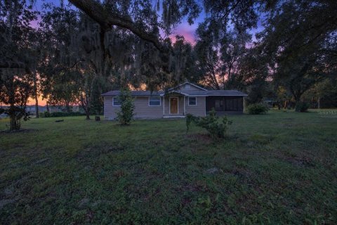 Villa ou maison à vendre à San Antonio, Floride: 3 chambres, 121.14 m2 № 2416306 - photo 8