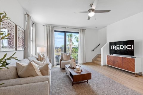 Adosado en alquiler en Port St. Lucie, Florida, 3 dormitorios, 151.8 m2 № 1756282 - foto 4