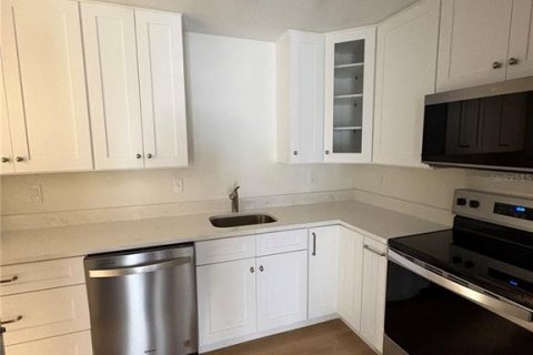 Appartement à louer à Lakeland, Floride: 2 chambres, 111.3 m2 № 2384212 - photo 7