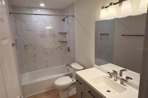 Appartement à louer à Lakeland, Floride: 2 chambres, 111.3 m2 № 2384212 - photo 18