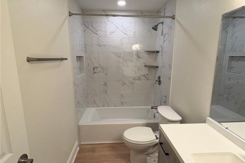 Appartement à louer à Lakeland, Floride: 2 chambres, 111.3 m2 № 2384212 - photo 16
