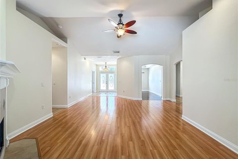 House in Clermont, Florida 6 bedrooms, 310.11 sq.m. № 1877289 - photo 24