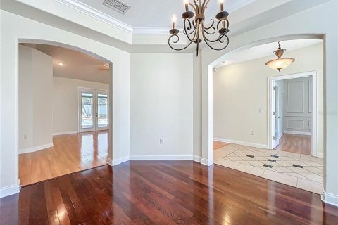 House in Clermont, Florida 6 bedrooms, 310.11 sq.m. № 1877289 - photo 12
