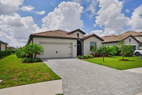 Villa ou maison à vendre à Bradenton, Floride: 3 chambres, 204.48 m2 № 2324787 - photo 5