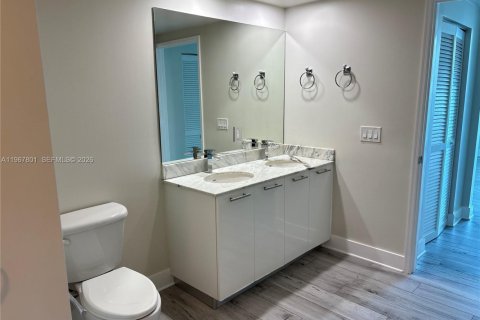 Condominio en venta en Miami, Florida, 2 dormitorios, 91.6 m2 № 2031978 - foto 7
