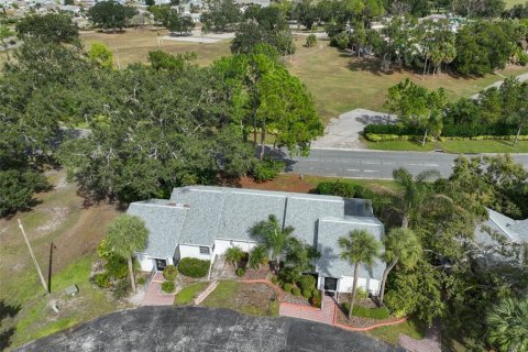 Condominio en venta en Sun City Center, Florida, 2 dormitorios, 113.25 m2 № 2231309 - foto 22
