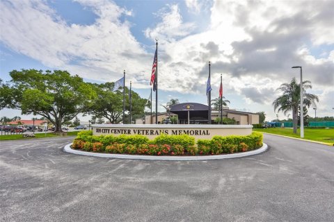 Condominio en venta en Sun City Center, Florida, 2 dormitorios, 113.25 m2 № 2231309 - foto 29