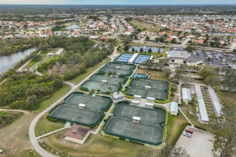 Condominio en venta en Sun City Center, Florida, 2 dormitorios, 113.25 m2 № 2231309 - foto 28
