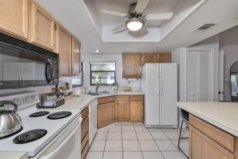 Condominio en venta en Sun City Center, Florida, 2 dormitorios, 113.25 m2 № 2231309 - foto 12