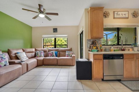 Townhouse in Orlando, Florida 3 bedrooms, 154.12 sq.m. № 1894309 - photo 10
