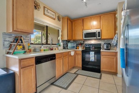 Townhouse in Orlando, Florida 3 bedrooms, 154.12 sq.m. № 1894309 - photo 11