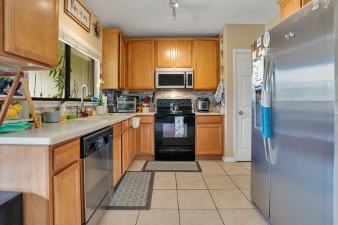 Townhouse in Orlando, Florida 3 bedrooms, 154.12 sq.m. № 1894309 - photo 12
