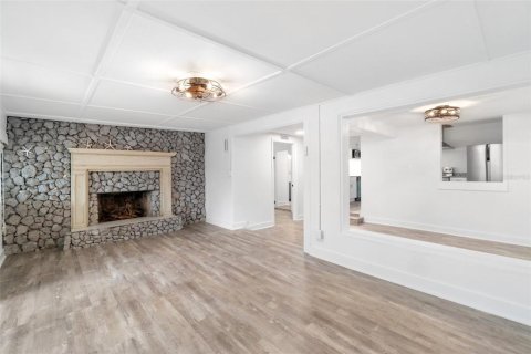 Casa en venta en Port Charlotte, Florida, 4 dormitorios, 162.76 m2 № 1545659 - foto 13