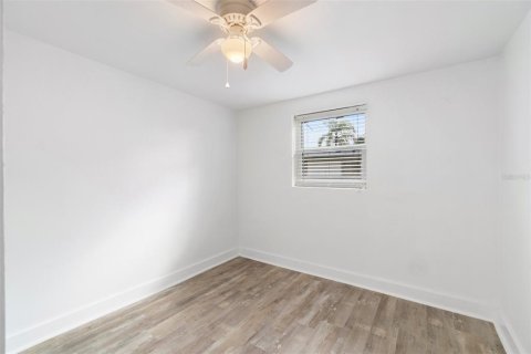 Casa en venta en Port Charlotte, Florida, 4 dormitorios, 162.76 m2 № 1545659 - foto 15