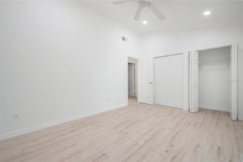 Townhouse in Tampa, Florida 2 bedrooms, 91.6 sq.m. № 1787586 - photo 20