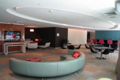 Casa en venta en Miami, Florida, 2 dormitorios, 103.4 m2 № 1949854 - foto 5