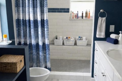 House in Homestead, Florida 3 bedrooms, 193.42 sq.m. № 2062603 - photo 14