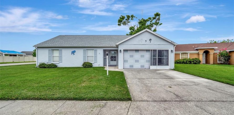 Villa ou maison à Palmetto, Floride 3 chambres, 126.53 m2 № 1843188