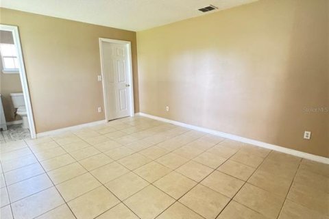 Villa ou maison à louer à Orlando, Floride: 3 chambres, 137.68 m2 № 2167811 - photo 8