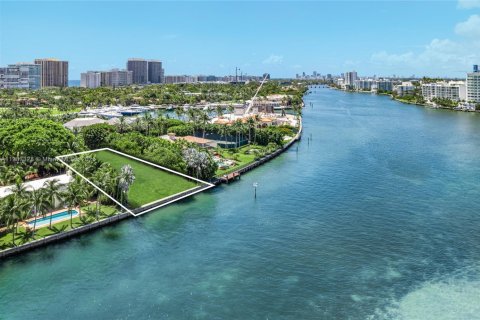 Land in Bal Harbour, Florida № 2012543 - photo 10