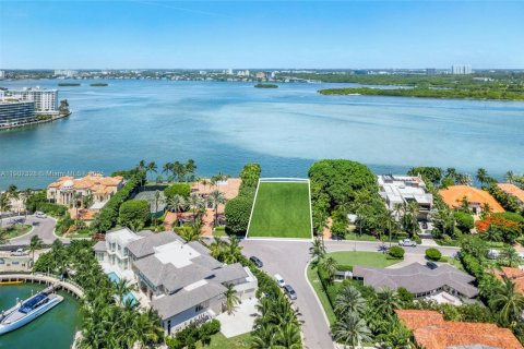 Land in Bal Harbour, Florida № 2012543 - photo 9