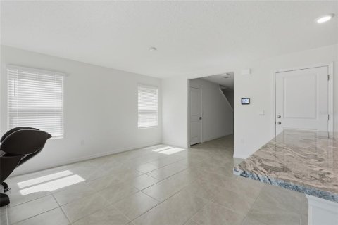 House in Newberry, Florida 5 bedrooms, 220.18 sq.m. № 2277638 - photo 5