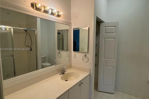 Townhouse in Plantation, Florida 2 bedrooms, 118.91 sq.m. № 1983914 - photo 11