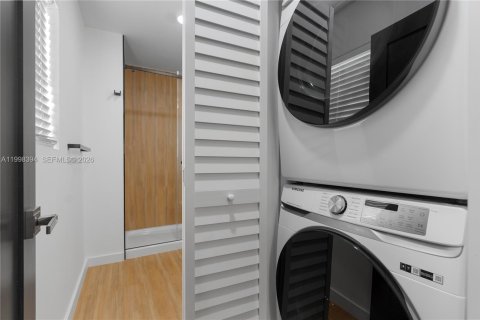 Casa en alquiler en North Miami Beach, Florida, 3 dormitorios, 104.98 m2 № 2060896 - foto 22