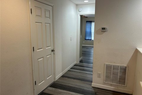 Adosado en venta en Kissimmee, Florida, 3 dormitorios, 170.1 m2 № 1717646 - foto 17