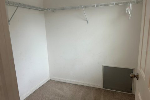 Adosado en venta en Kissimmee, Florida, 3 dormitorios, 170.1 m2 № 1717646 - foto 23