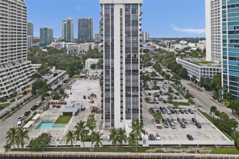 Condominio en venta en Miami, Florida, 2 dormitorios, 113.15 m2 № 1991926 - foto 22