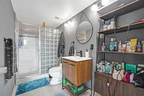 Condominio en venta en Miami, Florida, 2 dormitorios, 113.15 m2 № 1991926 - foto 11