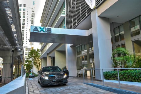 Condominio en venta en Miami, Florida, 2 dormitorios, 94.11 m2 № 1861607 - foto 1