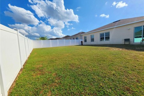 House in Haines City, Florida 4 bedrooms, 164.34 sq.m. № 1669960 - photo 5
