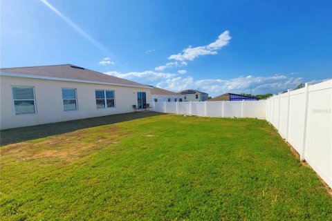 House in Haines City, Florida 4 bedrooms, 164.34 sq.m. № 1669960 - photo 4