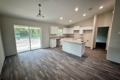 Casa en venta en Ocala, Florida, 3 dormitorios, 134.99 m2 № 1907137 - foto 3