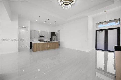 Casa en venta en Cape Coral, Florida, 4 dormitorios № 2263650 - foto 26