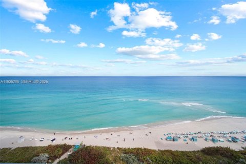 Купить кондоминиум в Майами-Бич, Флорида 2 спальни, 145.39м2, № 1986139 - фото 4