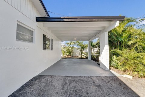 House in Hollywood, Florida 3 bedrooms, 104.52 sq.m. № 2009924 - photo 4